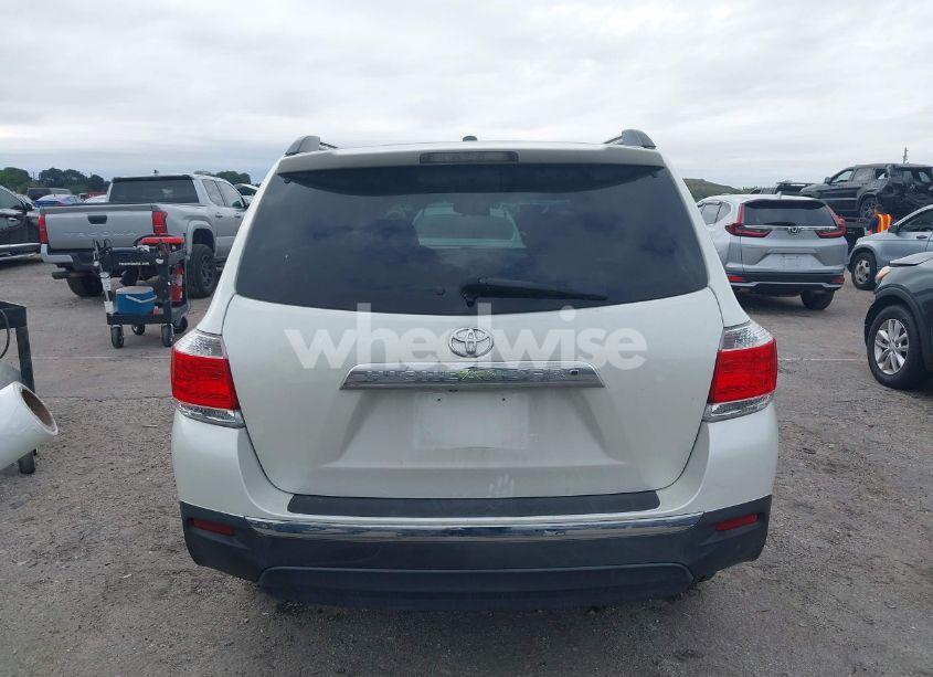 Photo 16 of 2013 Toyota Highlander LIMITED V6 (VIN 5TDYK3EH3DS118446)