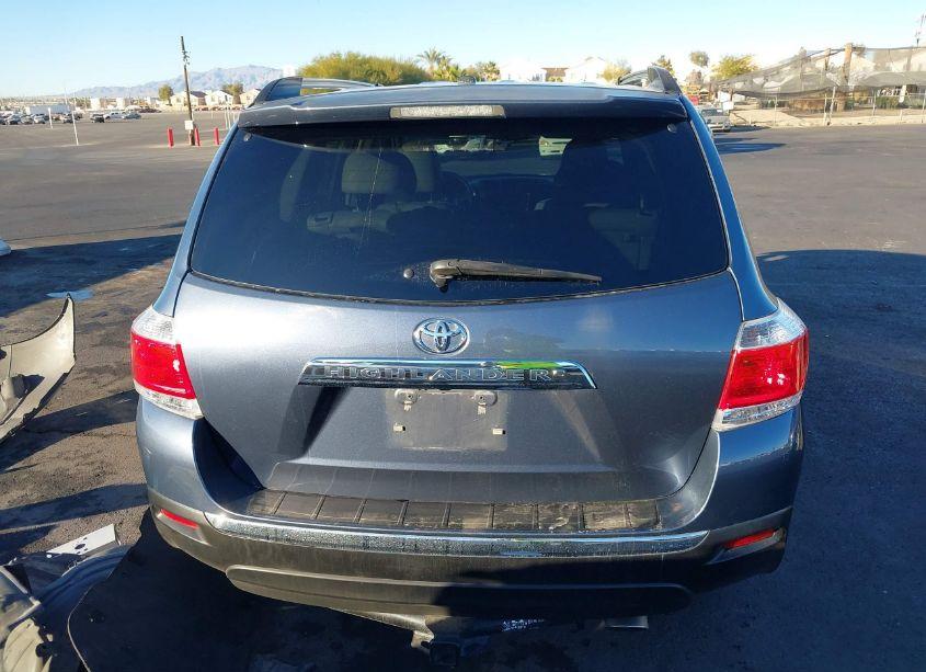Photo 17 of 2013 Toyota Highlander LIMITED V6 (VIN 5TDYK3EH3DS119676)
