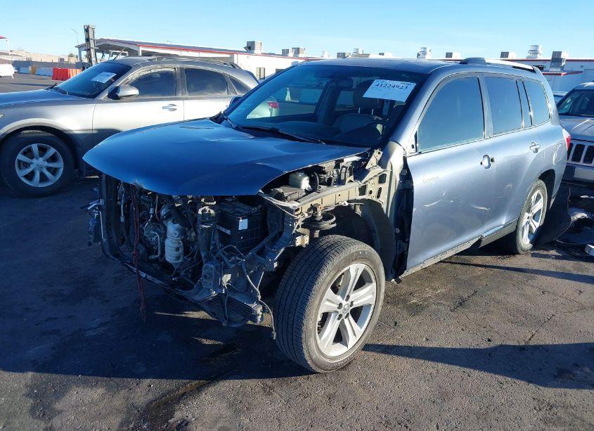 Photo 2 of 2013 Toyota Highlander LIMITED V6 (VIN 5TDYK3EH3DS119676)