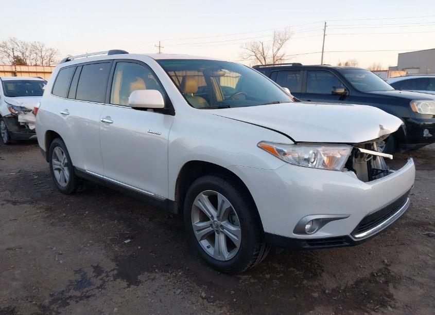 2013 Toyota Highlander LIMITED V6 (VIN 5TDYK3EH3DS124781) main photo