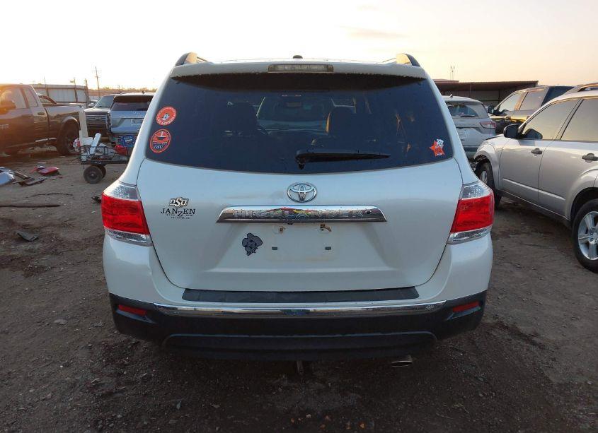 Photo 17 of 2013 Toyota Highlander LIMITED V6 (VIN 5TDYK3EH3DS124781)
