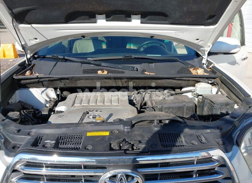 Photo 10 of 2010 Toyota Highlander LIMITED V6 (VIN 5TDYK3EH4AS022630)