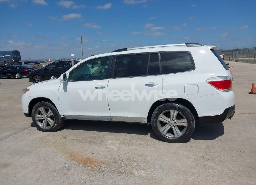 Photo 13 of 2011 Toyota Highlander LIMITED V6 (VIN 5TDYK3EH4BS049750)