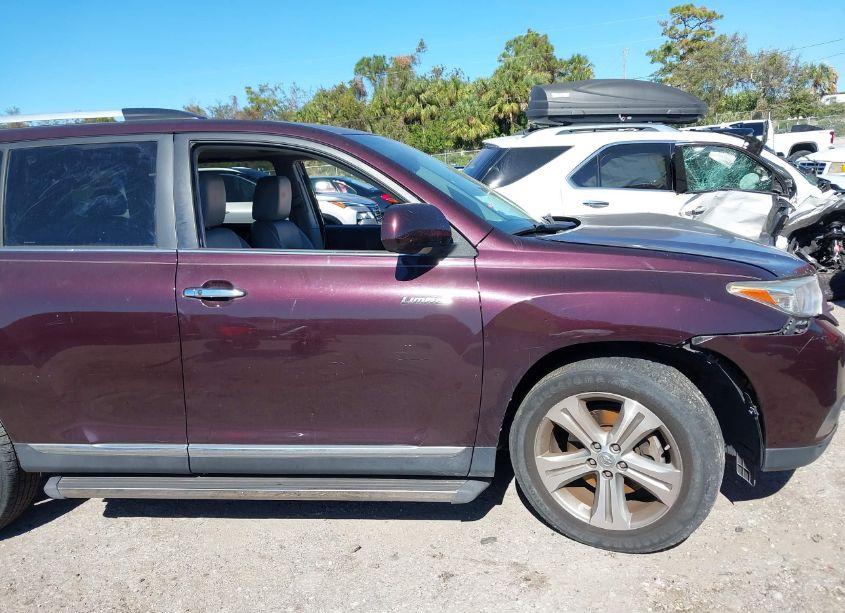 Photo 13 of 2012 Toyota Highlander LIMITED V6 (VIN 5TDYK3EH4CS052875)