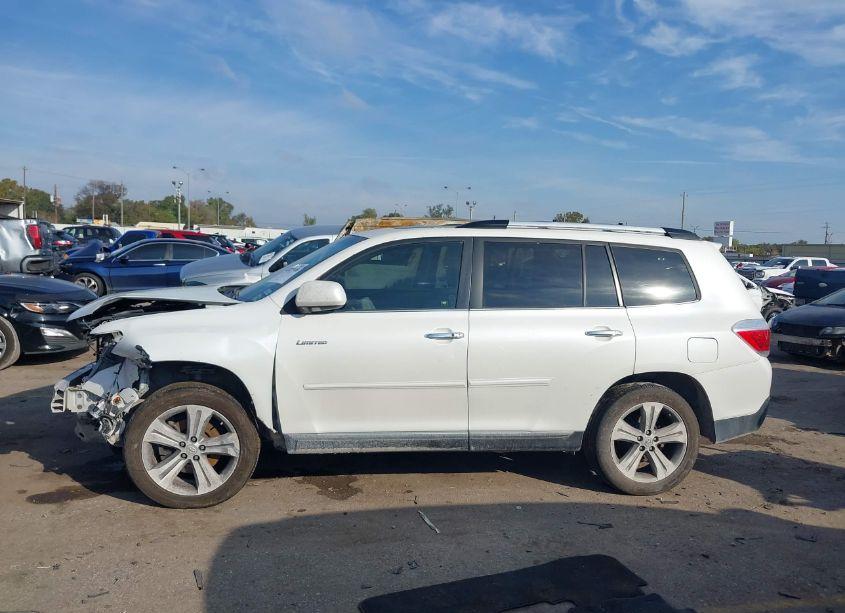 Photo 14 of 2013 Toyota Highlander LIMITED V6 (VIN 5TDYK3EH4DS090768)