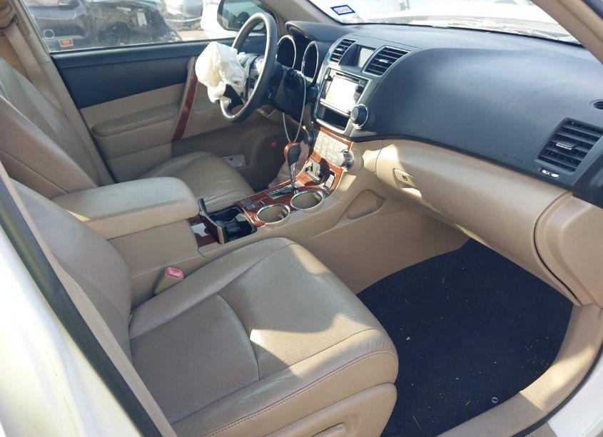 Photo 5 of 2013 Toyota Highlander LIMITED V6 (VIN 5TDYK3EH4DS090768)
