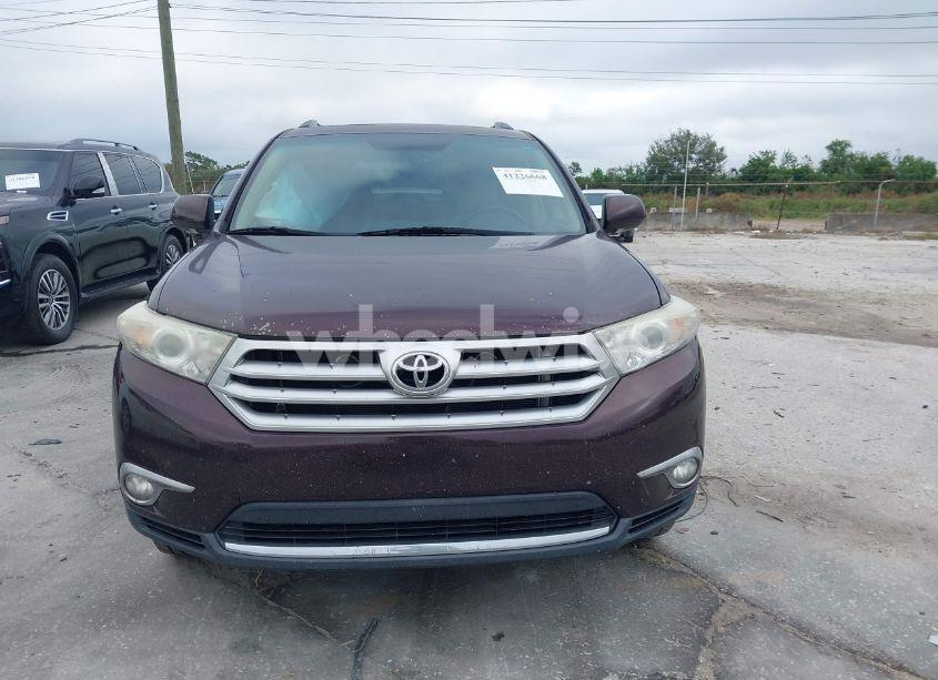 Photo 12 of 2012 Toyota Highlander LIMITED V6 (VIN 5TDYK3EH5CS057101)