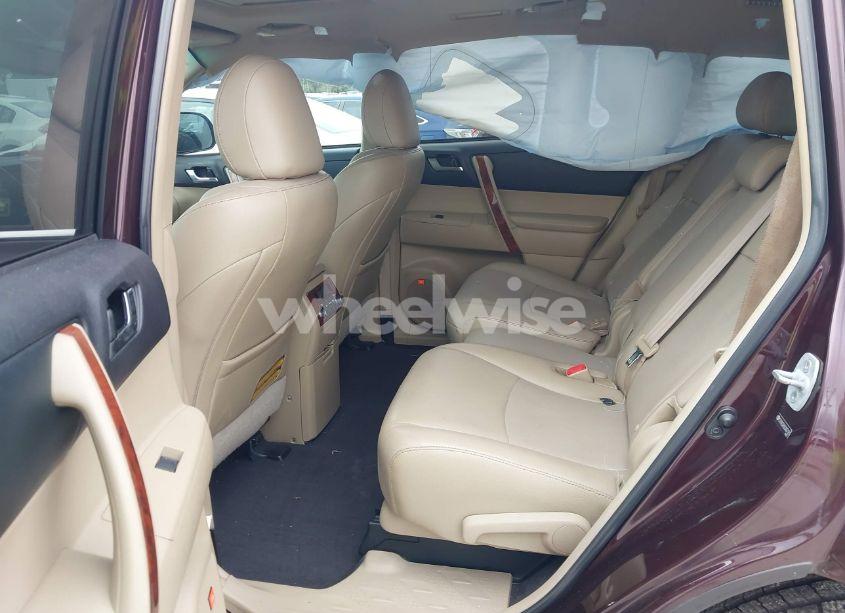 Photo 8 of 2012 Toyota Highlander LIMITED V6 (VIN 5TDYK3EH5CS057101)