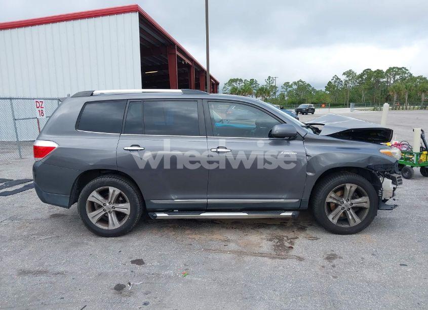 Photo 13 of 2012 Toyota Highlander LIMITED V6 (VIN 5TDYK3EH5CS065327)
