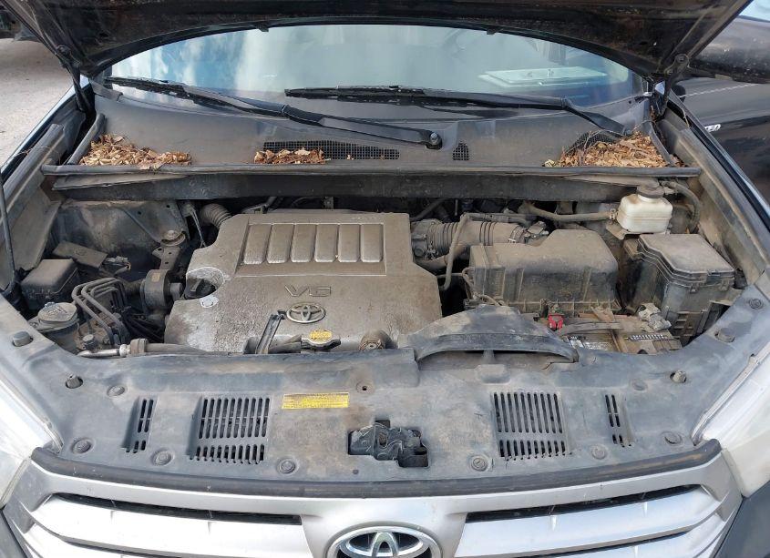 Photo 10 of 2012 Toyota Highlander LIMITED V6 (VIN 5TDYK3EH5CS072472)