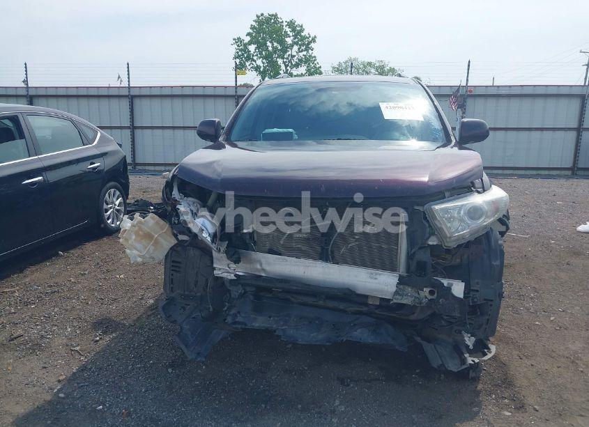 Photo 13 of 2012 Toyota Highlander LIMITED V6 (VIN 5TDYK3EH5CS072729)