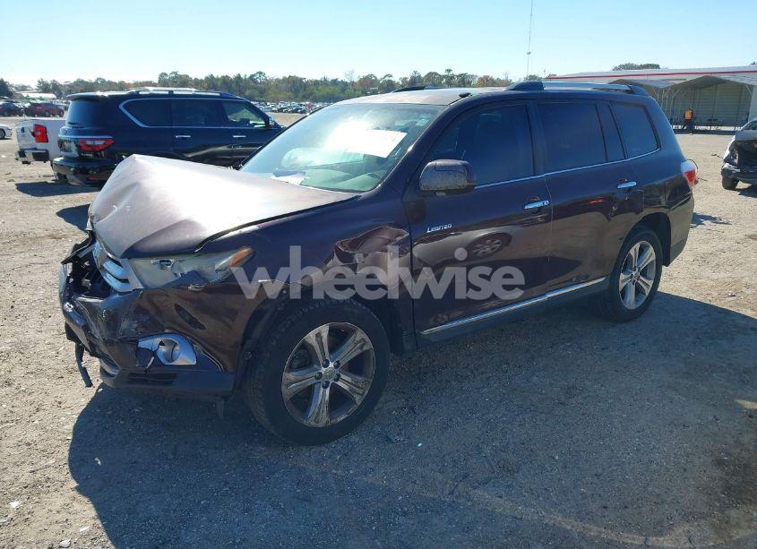 Photo 2 of 2013 Toyota Highlander LIMITED V6 (VIN 5TDYK3EH5DS105925)