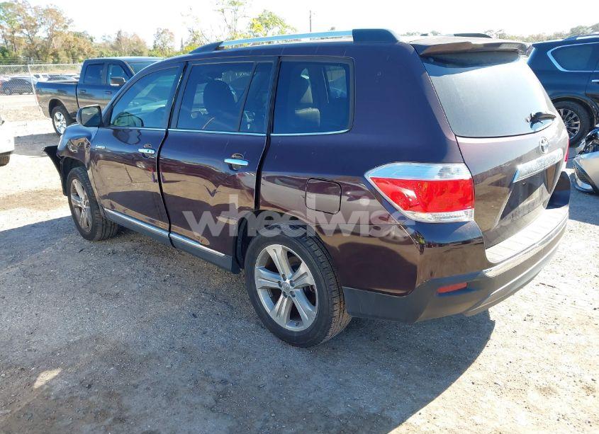 Photo 3 of 2013 Toyota Highlander LIMITED V6 (VIN 5TDYK3EH5DS105925)