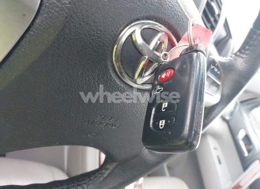 Photo 11 of 2013 Toyota Highlander LIMITED V6 (VIN 5TDYK3EH5DS115869)