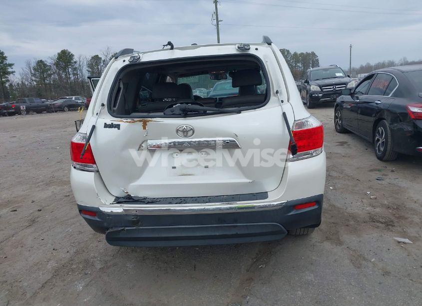 Photo 16 of 2013 Toyota Highlander LIMITED V6 (VIN 5TDYK3EH5DS115869)