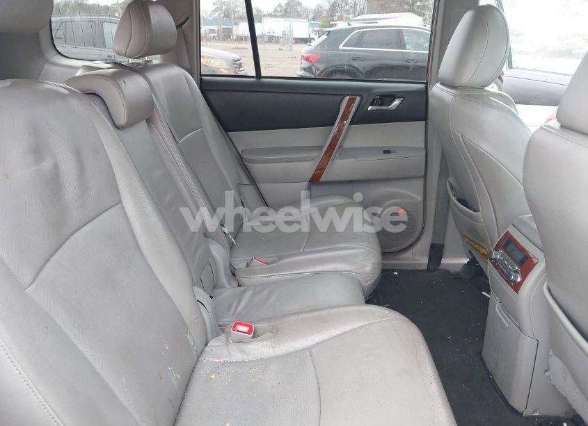 Photo 8 of 2013 Toyota Highlander LIMITED V6 (VIN 5TDYK3EH5DS115869)