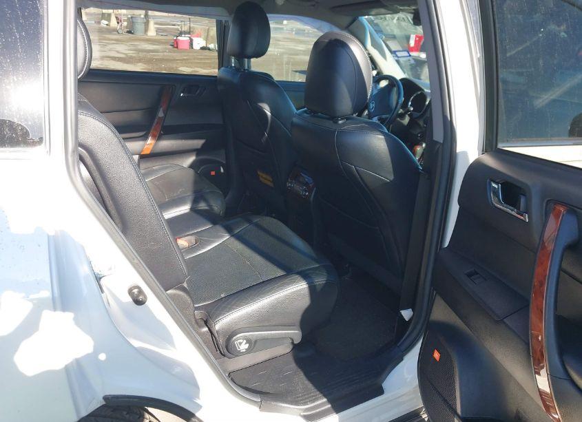 Photo 8 of 2013 Toyota Highlander LIMITED V6 (VIN 5TDYK3EH5DS136804)
