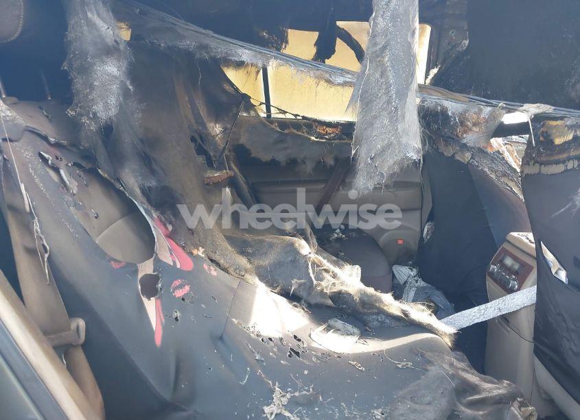 Photo 8 of 2011 Toyota Highlander LIMITED V6 (VIN 5TDYK3EH6BS041570)