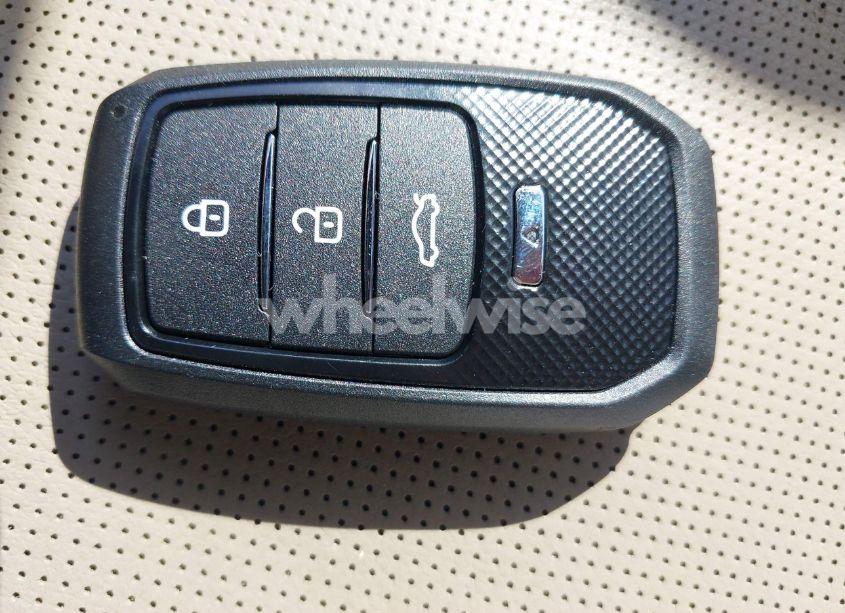 Photo 11 of 2011 Toyota Highlander LIMITED V6 (VIN 5TDYK3EH6BS048213)