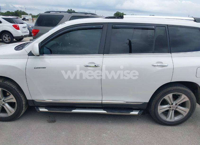 Photo 14 of 2011 Toyota Highlander LIMITED V6 (VIN 5TDYK3EH6BS048213)