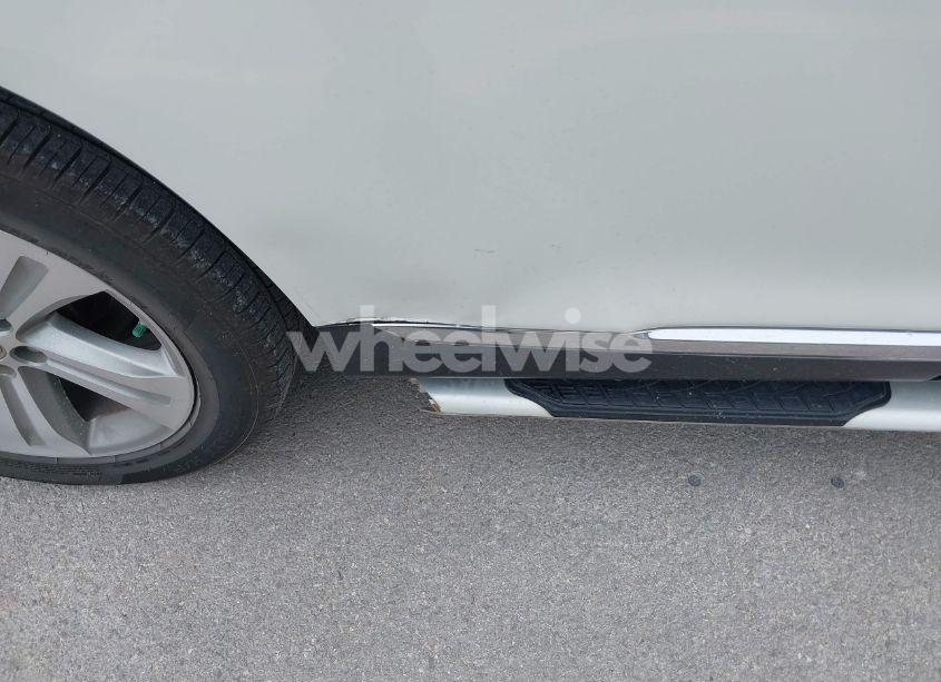 Photo 17 of 2011 Toyota Highlander LIMITED V6 (VIN 5TDYK3EH6BS048213)