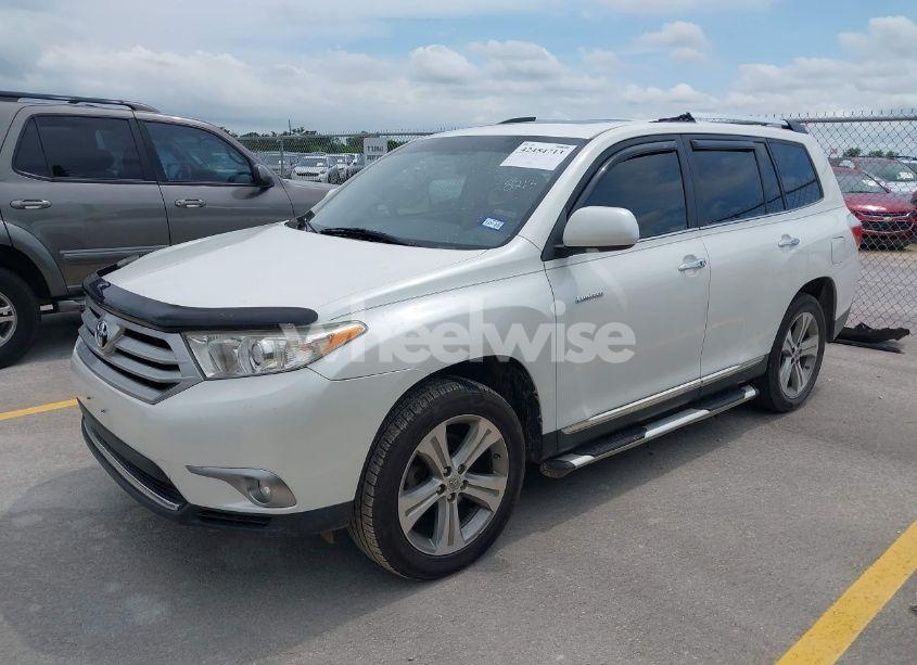 Photo 2 of 2011 Toyota Highlander LIMITED V6 (VIN 5TDYK3EH6BS048213)
