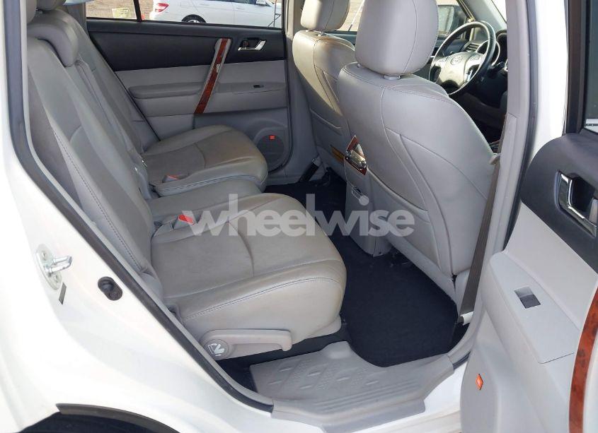 Photo 8 of 2012 Toyota Highlander LIMITED V6 (VIN 5TDYK3EH6CS067426)