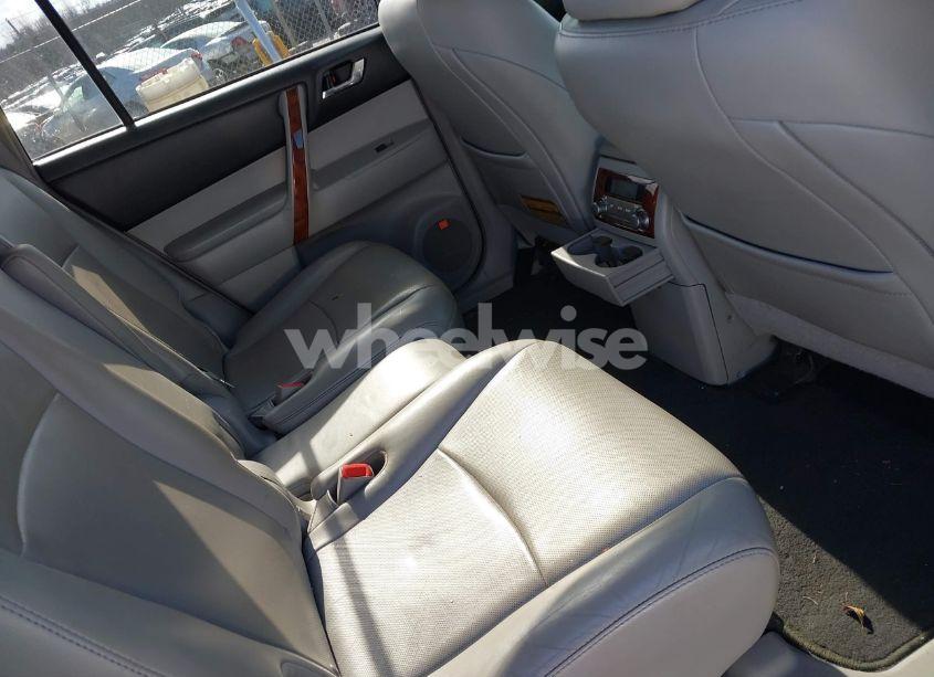 Photo 8 of 2013 Toyota Highlander LIMITED V6 (VIN 5TDYK3EH6DS116853)