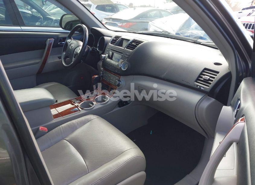 Photo 5 of 2011 Toyota Highlander LIMITED V6 (VIN 5TDYK3EH7BS043893)