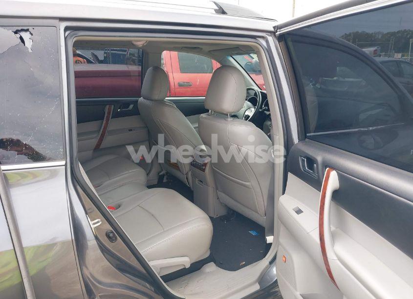 Photo 8 of 2012 Toyota Highlander LIMITED V6 (VIN 5TDYK3EH7CS052787)