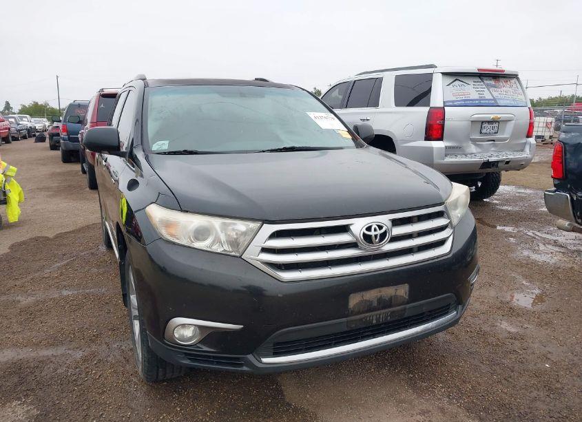 2013 Toyota Highlander LIMITED V6 (VIN 5TDYK3EH7DS115503) main photo