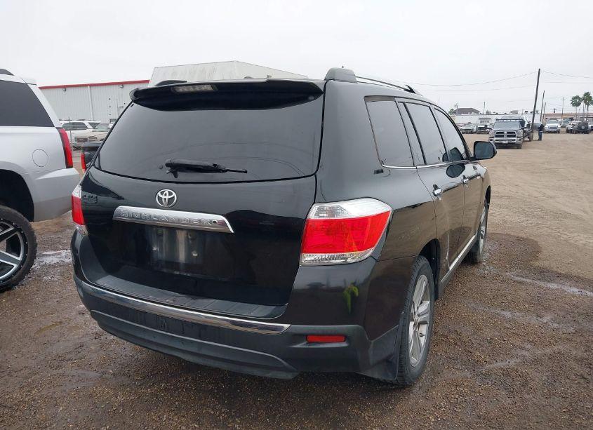 Photo 4 of 2013 Toyota Highlander LIMITED V6 (VIN 5TDYK3EH7DS115503)