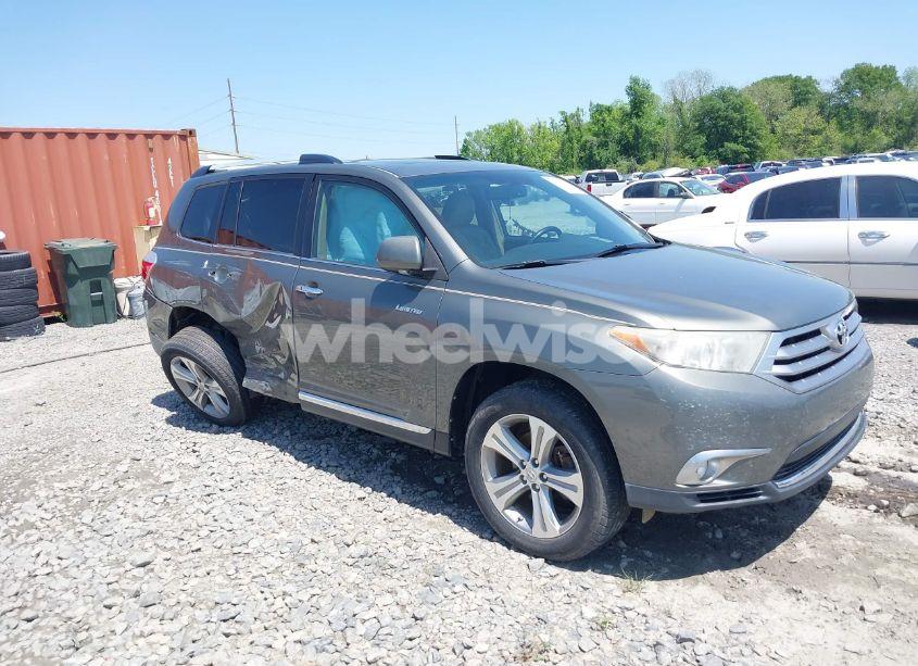 2011 Toyota Highlander LIMITED V6 (VIN 5TDYK3EH8BS031915) main photo