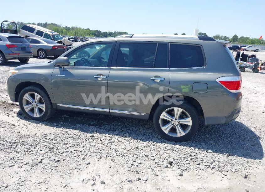 Photo 14 of 2011 Toyota Highlander LIMITED V6 (VIN 5TDYK3EH8BS031915)