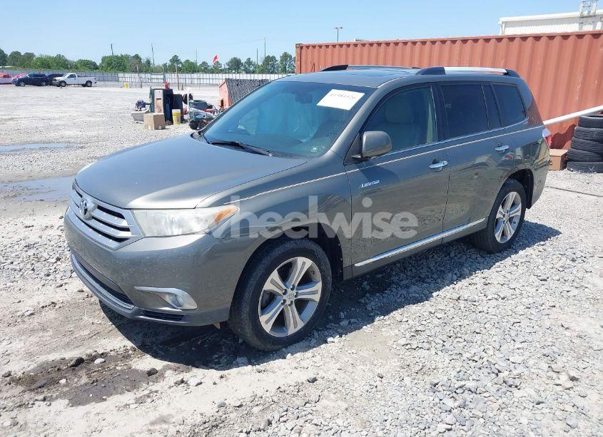 Photo 2 of 2011 Toyota Highlander LIMITED V6 (VIN 5TDYK3EH8BS031915)