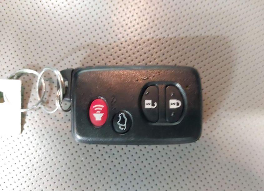 Photo 11 of 2013 Toyota Highlander LIMITED V6 (VIN 5TDYK3EH8DS112917)