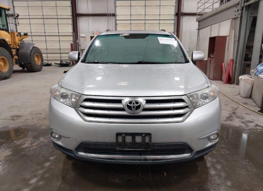 Photo 12 of 2013 Toyota Highlander LIMITED V6 (VIN 5TDYK3EH8DS112917)