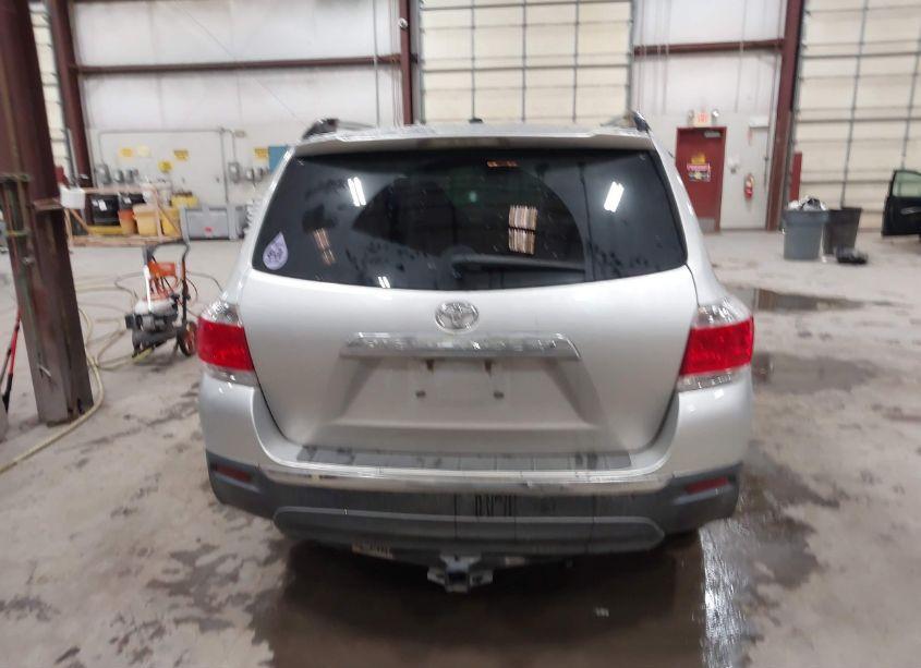 Photo 16 of 2013 Toyota Highlander LIMITED V6 (VIN 5TDYK3EH8DS112917)