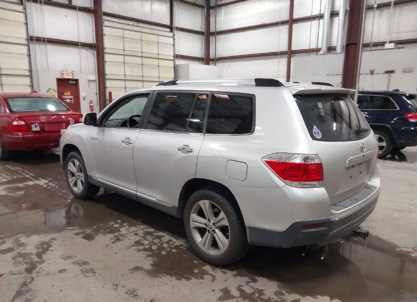 Photo 3 of 2013 Toyota Highlander LIMITED V6 (VIN 5TDYK3EH8DS112917)