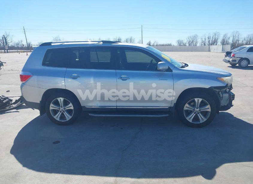 Photo 14 of 2013 Toyota Highlander LIMITED V6 (VIN 5TDYK3EH8DS115736)