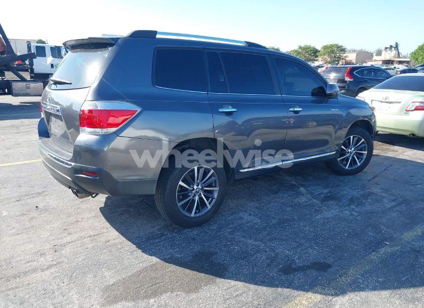 Photo 4 of 2013 Toyota Highlander LIMITED V6 (VIN 5TDYK3EH8DS128020)