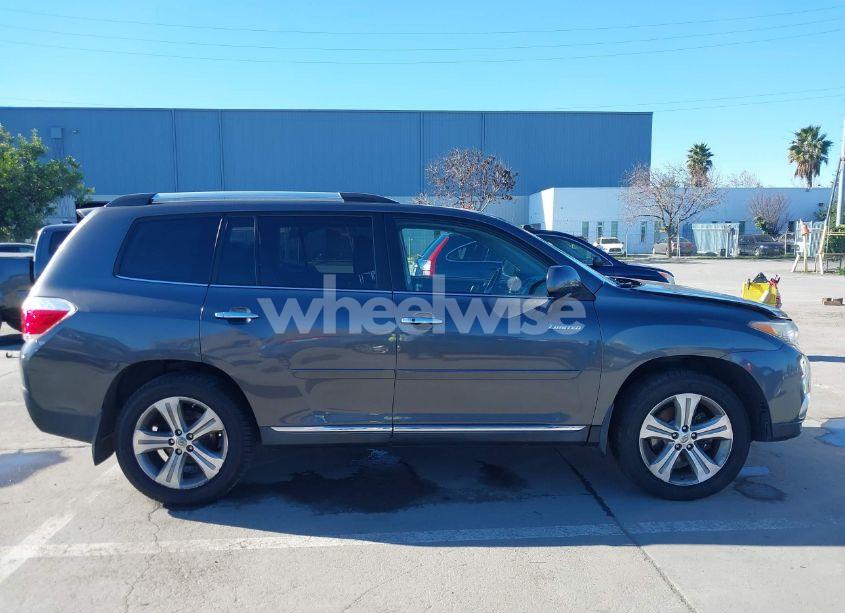 Photo 13 of 2013 Toyota Highlander LIMITED V6 (VIN 5TDYK3EH9DS105684)