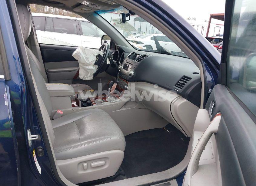 Photo 5 of 2011 Toyota Highlander LIMITED V6 (VIN 5TDYK3EHXBS025274)