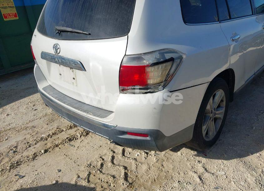 Photo 6 of 2011 Toyota Highlander LIMITED V6 (VIN 5TDYK3EHXBS039823)