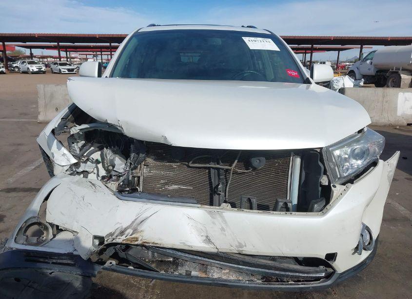 Photo 13 of 2013 Toyota Highlander LIMITED V6 (VIN 5TDYK3EHXDS114958)