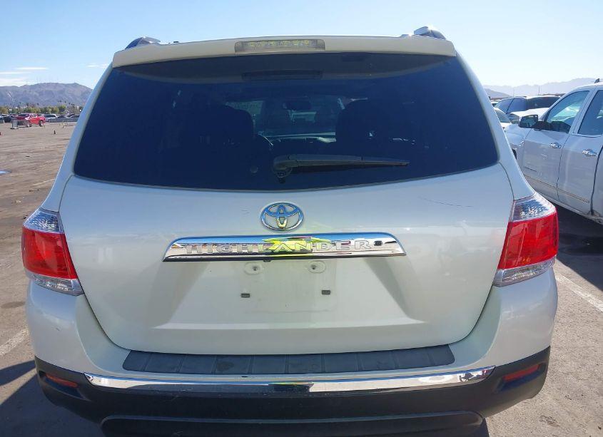 Photo 17 of 2013 Toyota Highlander LIMITED V6 (VIN 5TDYK3EHXDS114958)