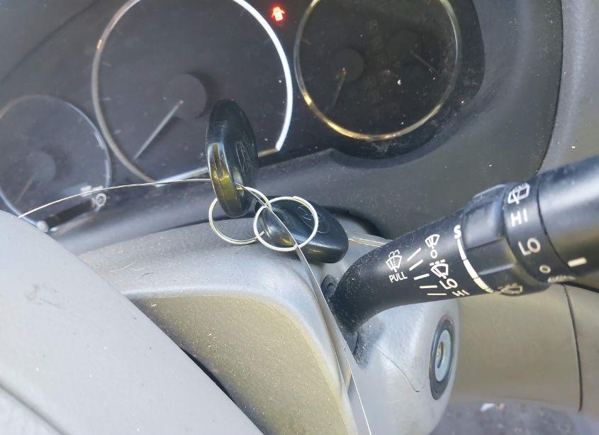 Photo 11 of 2010 Toyota Sienna XLE (VIN 5TDYK4CC0AS306172)