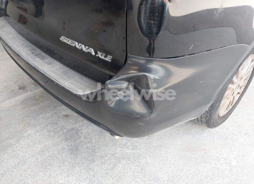 Photo 6 of 2010 Toyota Sienna XLE (VIN 5TDYK4CC0AS325224)