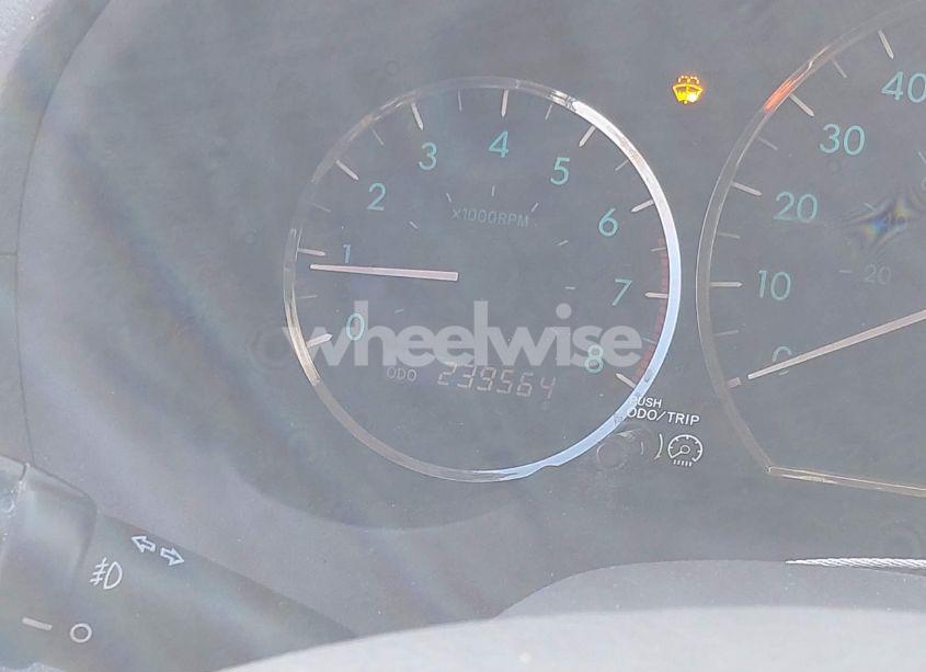 Photo 15 of 2010 Toyota Sienna XLE (VIN 5TDYK4CC2AS313950)