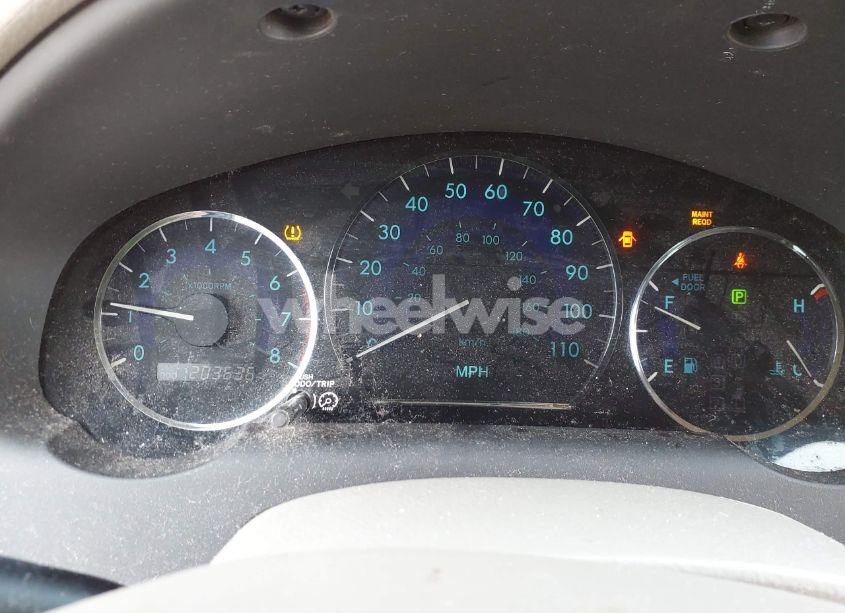 Photo 7 of 2010 Toyota Sienna XLE (VIN 5TDYK4CC3AS290128)